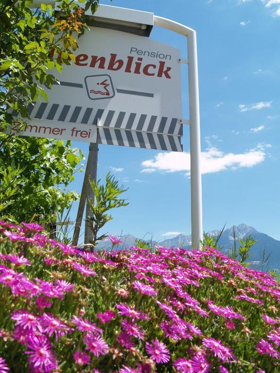 Pension Alpenblick ラグンド エクステリア 写真